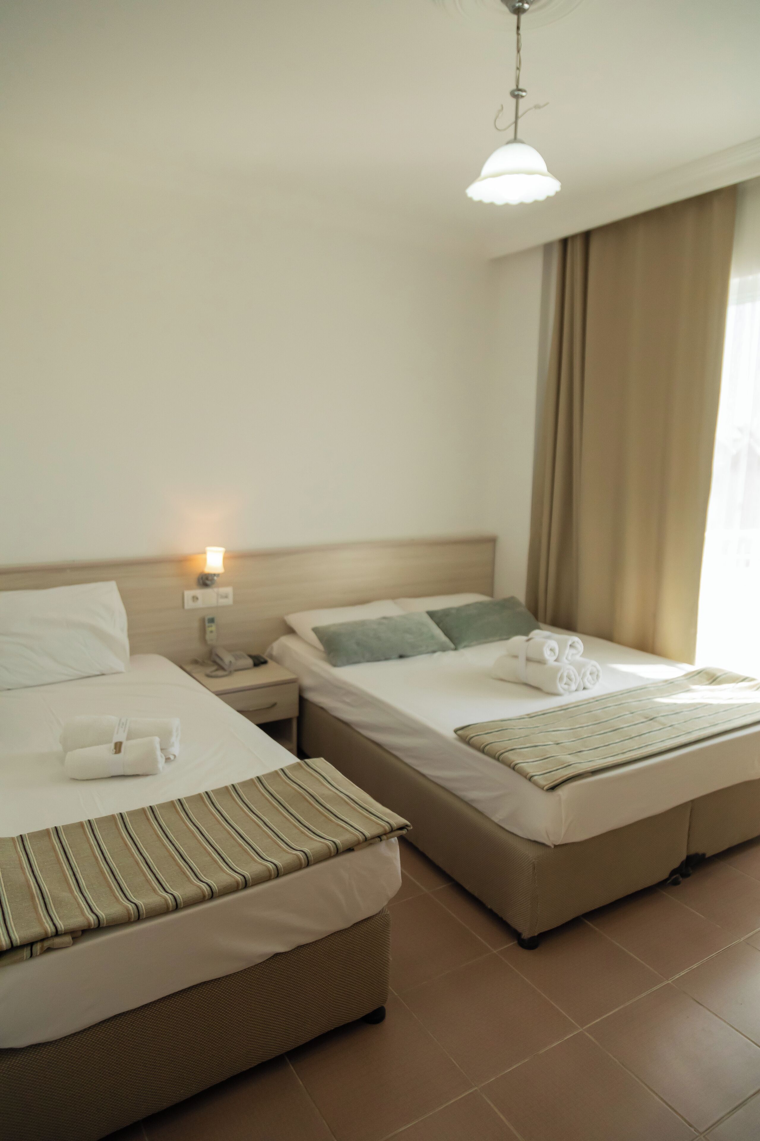 1 bedroom, premium bedding, free WiFi, bed sheets