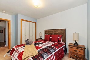 20 Schlafzimmer, WLAN, Bettwäsche