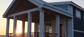 Waterfront Tiny House #5 Bayfront Resort Sandusky