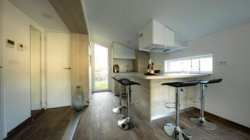 Fridge, microwave, dishwasher