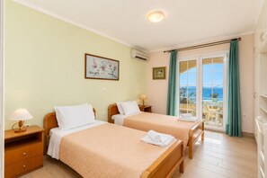 4 Schlafzimmer, Bügeleisen/Bügelbrett, WLAN, Bettwäsche