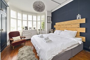 1 chambre, bureau, fer et planche à repasser, Wi-Fi gratuit