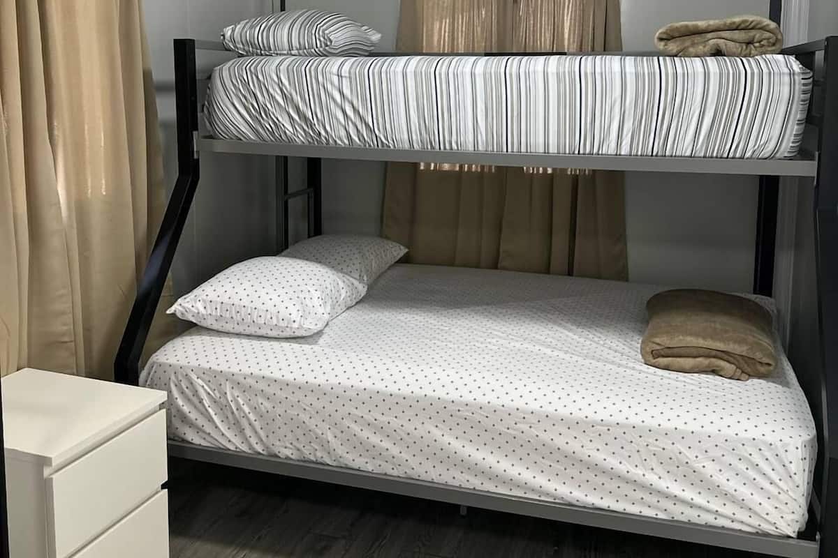 1 bedroom, iron/ironing board, bed sheets