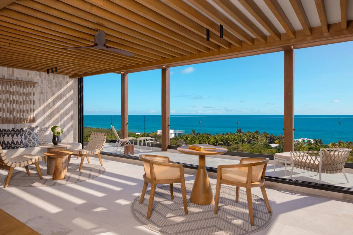 Honeymoon Room, Ocean View | Utsikt mot strand/hav