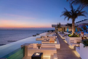 Rooftop terrace - Impression Isla Mujeres by Secrets – Adults only – All Inclusive (Isla Mujeres)