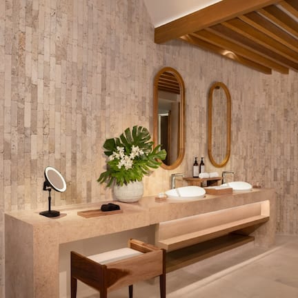 Shower, rainfall showerhead, eco-friendly toiletries, hair dryer