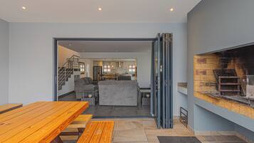 Family House | Terrace/patio