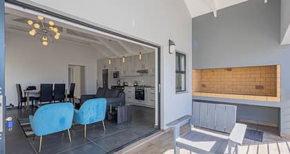 Dalton's, Langebaan, 6-sleeper