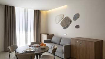 TV connectée de 55 pouces avec chaßnes numériques, télévision