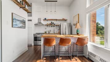 Kühlschrank, Ofen, Herdplatte, Geschirrspüler