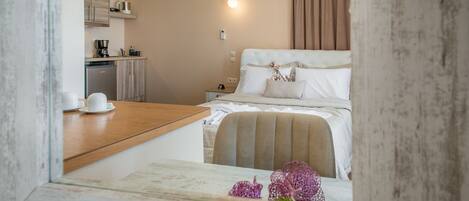 Studio | Iron/ironing board, free WiFi, bed sheets