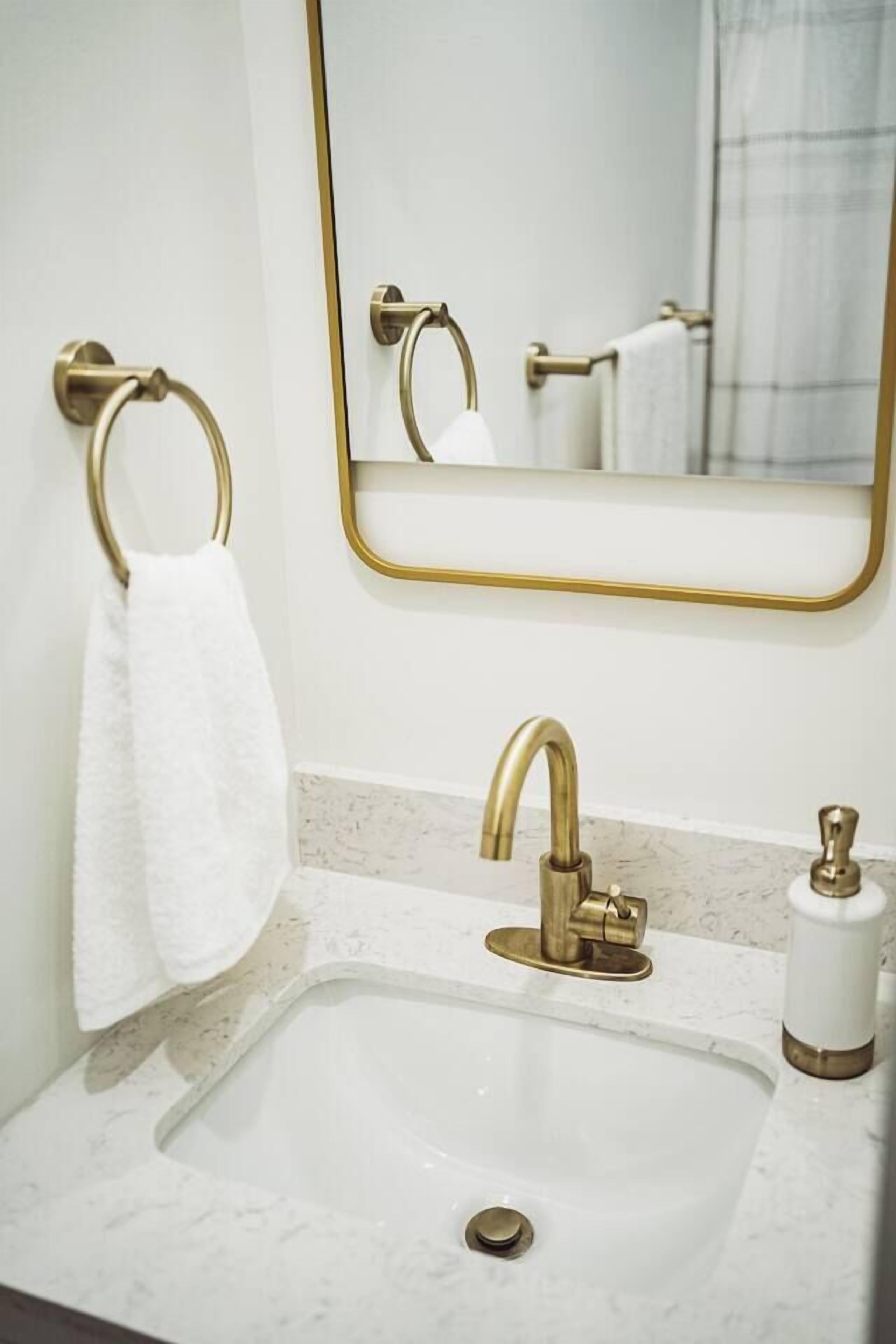 Een douche, een haardroger