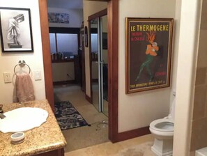 Shower - Feel like a Local in Aspen (Aspen)