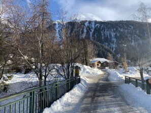 Property grounds - 48m² With Balcony And Mountain View! (Chamonix-Mont-Blanc)
