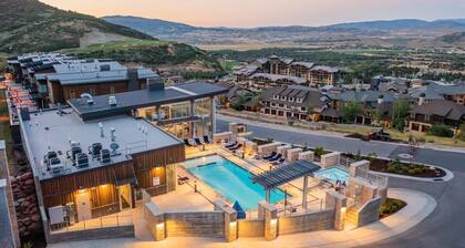 The Apex | 5BR Luxury Ski In/Out, Epic Views, Pool