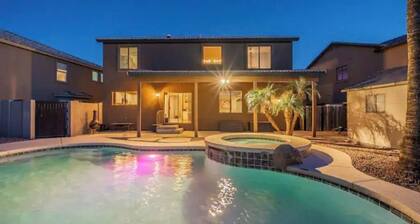 Cleanest three bedroom home in Surprise!