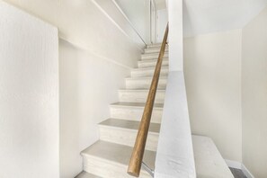 Interior - Gulf of Mexico waterfront townhouse (Cedar Key)