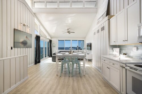 Gulf of Mexico waterfront townhouse