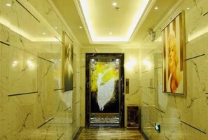 Ảnh chưa phân loại, 5 trong số 44 ảnh, nút