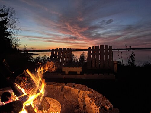 4 seasons of adventures on Indian Lake/Sunset View Resort/Unit#4