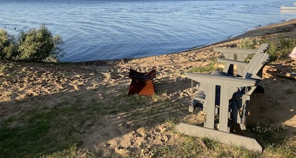 4 seasons of adventures on Indian Lake/Sunset View Resort/Unit#4