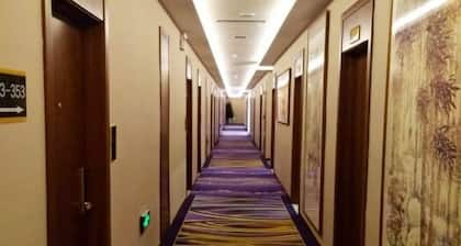 Fujia Business Hotel