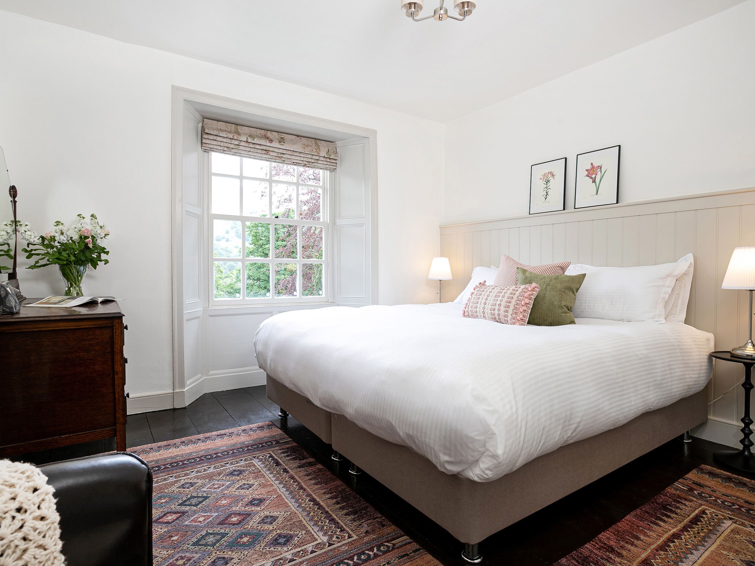 8 bedrooms, individually decorated, individually furnished, free WiFi