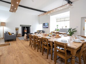 8 habitaciones, decoración personalizada y muebles diferentes