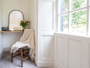 8 habitaciones, decoración personalizada y muebles diferentes