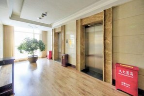 Interior - Junrui Garden Hotel (Qianguo)
