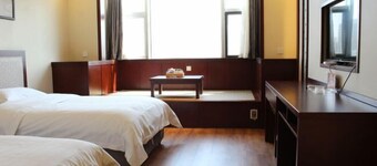 Junrui Garden Hotel