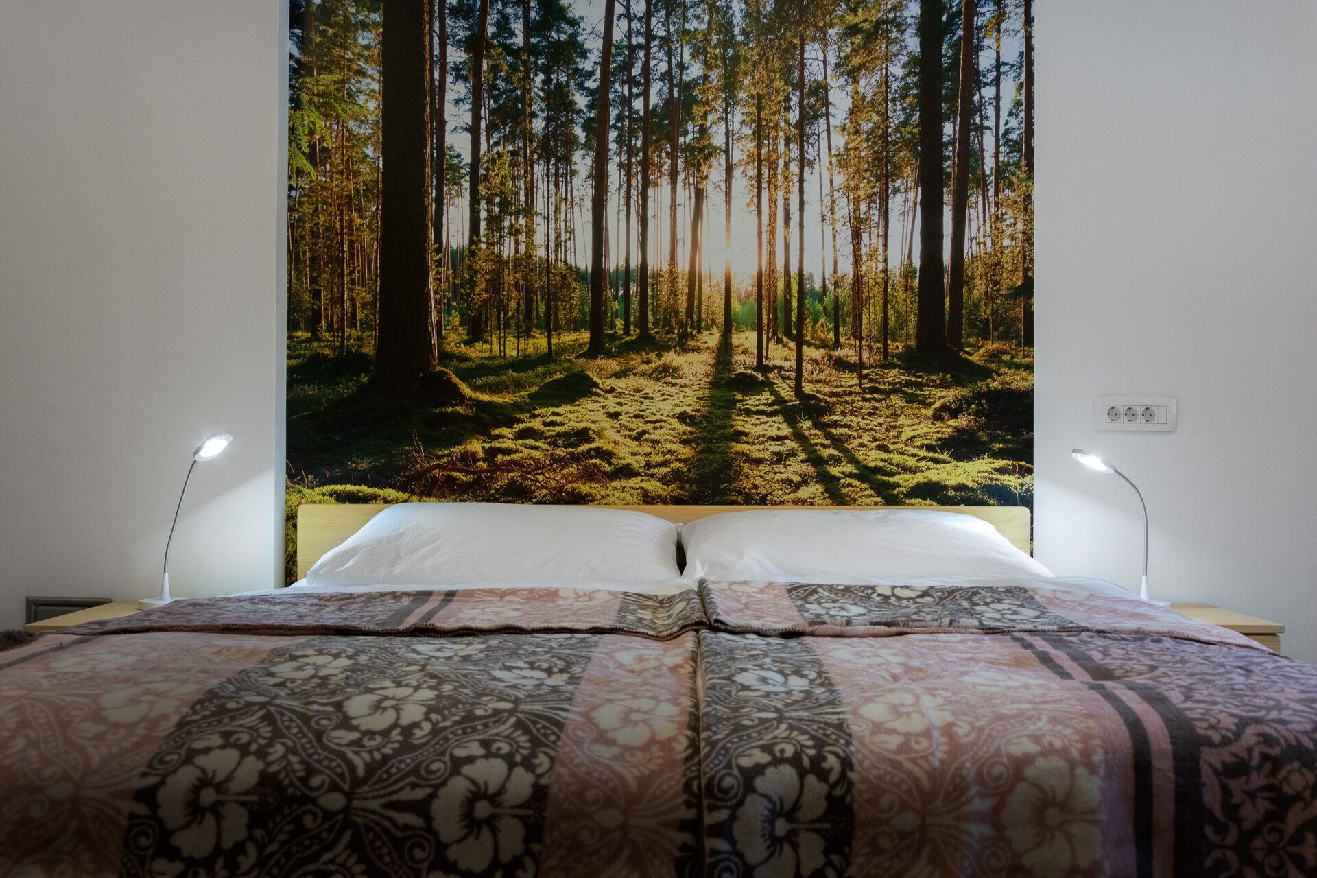 Comfort Apartment, 1 Bedroom, Garden View, Garden Area | Laptop workspace, free WiFi, bed sheets