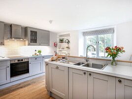 Fridge, dishwasher, electric kettle, toaster