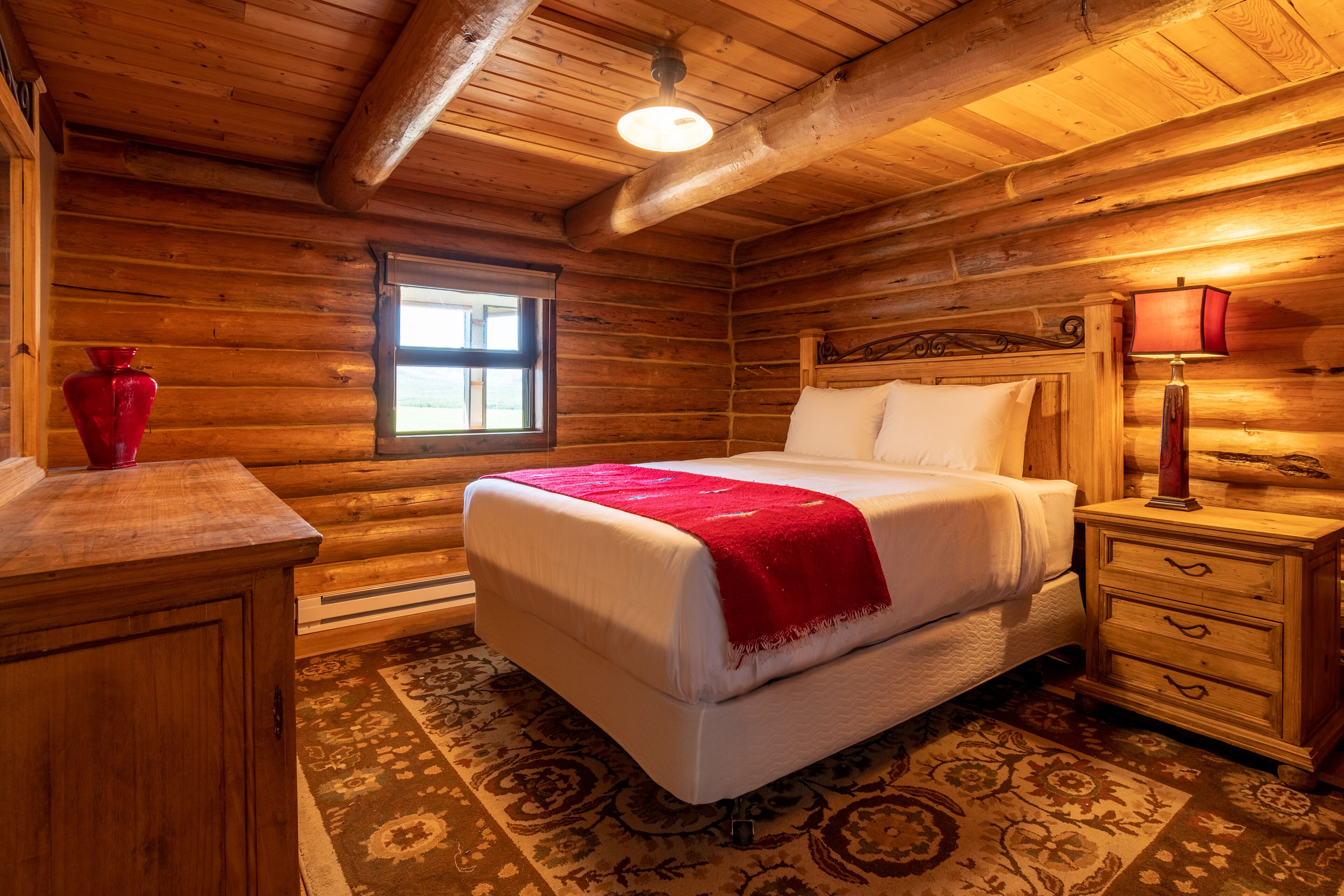 3 室のベッドルーム、ベッドシーツ