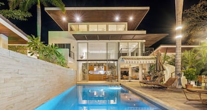 Mother Earth Vegan Hotel & Restaurant