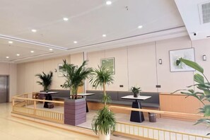 Unclassified image, 3 of 17, button - MOLAN Hotel（Fangte Second Phase Store） (Wuhu)