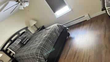 2 bedrooms, bed sheets