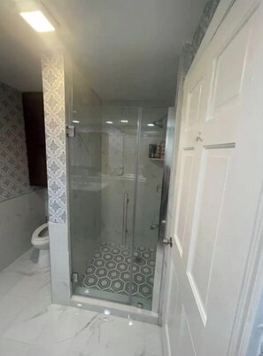 Doccia, asciugacapelli