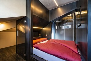 1 chambre, fer et planche Ă repasser, Wi-Fi gratuit, draps fournis