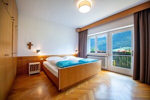3 Schlafzimmer, kostenloses WLAN, Bettwäsche