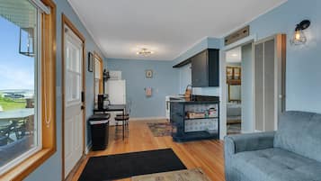 2 bedrooms, premium bedding, pillow-top beds, individually furnished