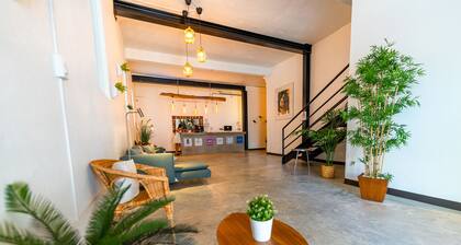 Juliette Hostel for Women Only