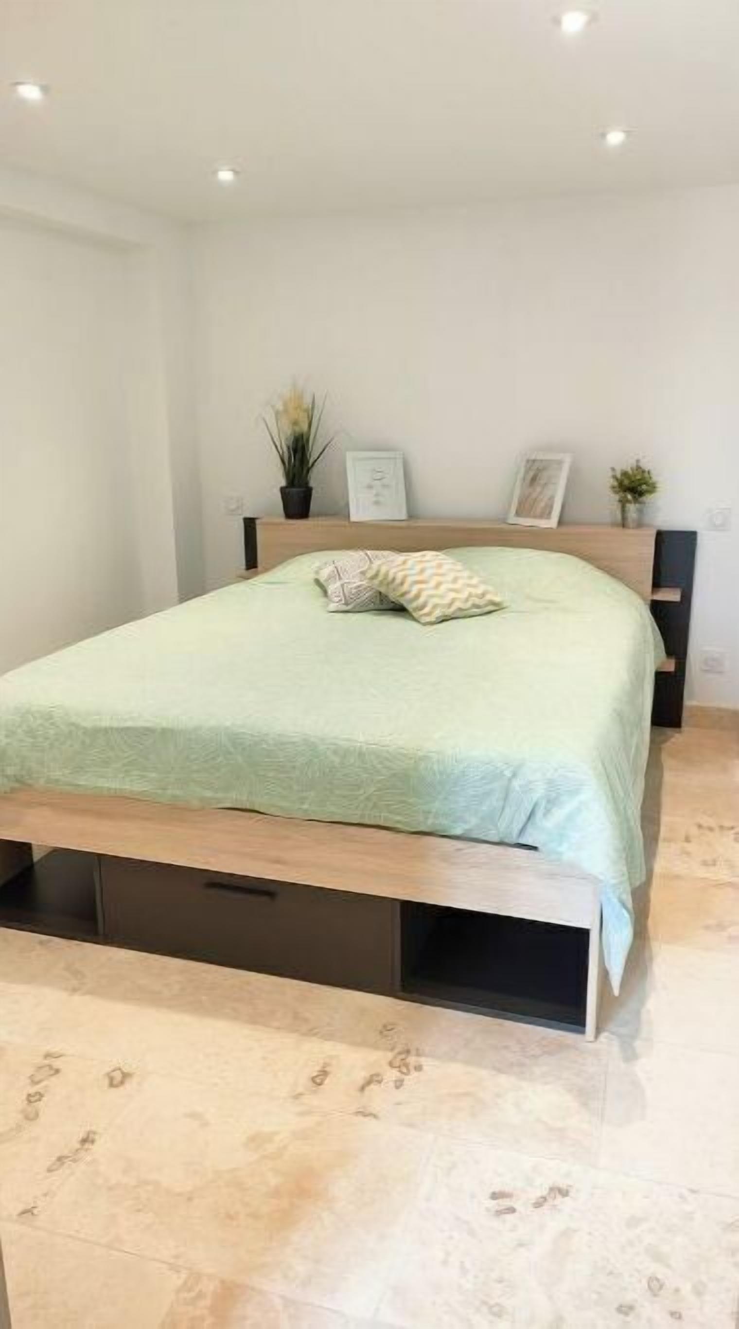 3 chambres, fer et planche à repasser, lit parapluie, Wi-Fi gratuit