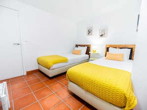 Suite Standard | 1 chambre, minibar, décoration personnalisée, ameublement personnalisé