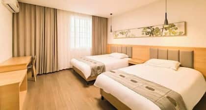 Wanding Business Hostel