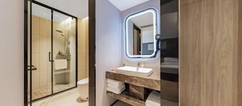 Shangkeyou Nantong Haimen Pedestrian Street Hotel