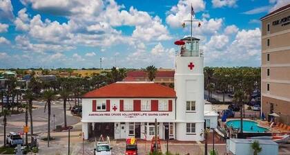 Jax Vacations 1/2 Mile to Beach, 2 bedroom, pet friendly, close to Mayo Clinic