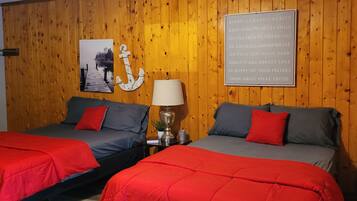 1 dormitori i roba de llit