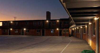 Econo Inn