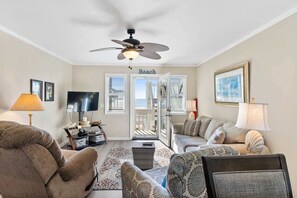 TV - Beach D-ehs by Brunswick Vacation Rentals w/ Pool (Ocean Isle Beach)